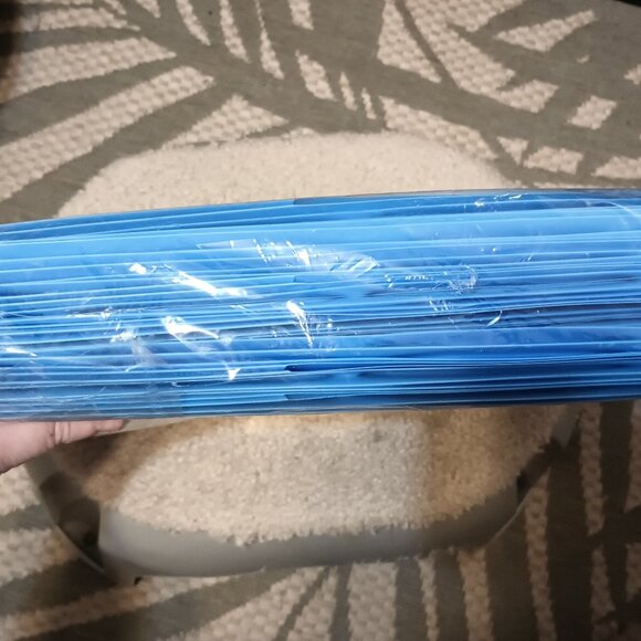 NWT~ 24 Pk. Better Office Products Light Blue Plastic 2 Pocket Folders w/ Prongs - Picture 3 of 9